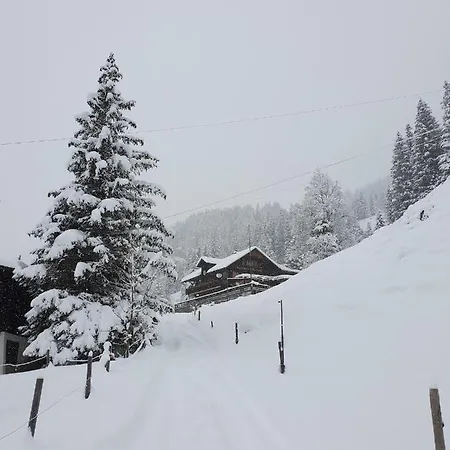 Naturfreundehaus Gorneren Konukevi *