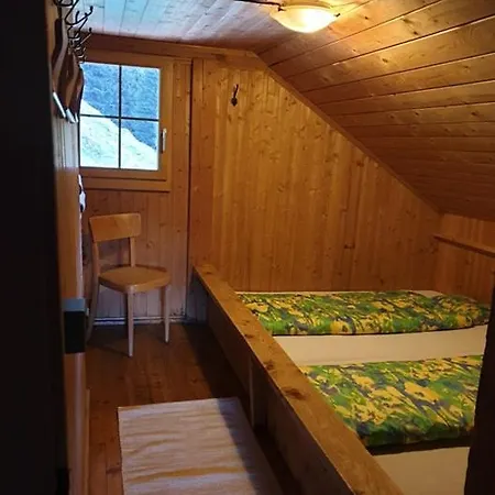 Naturfreundehaus Gorneren بيت ضيافة *